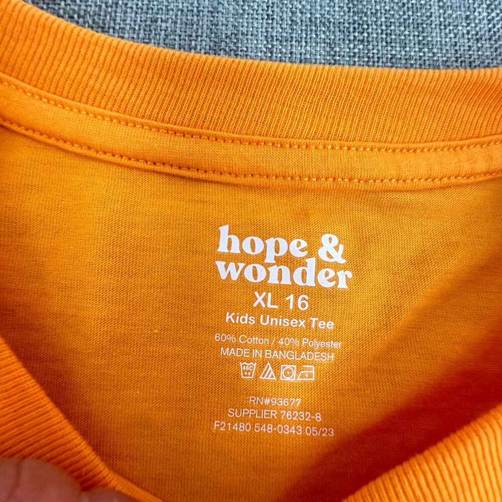 NEW Halloween Shirt Apricot/ Orange All tricks n treats Crow Bat Skull‎ Print - Picture 5 of 8